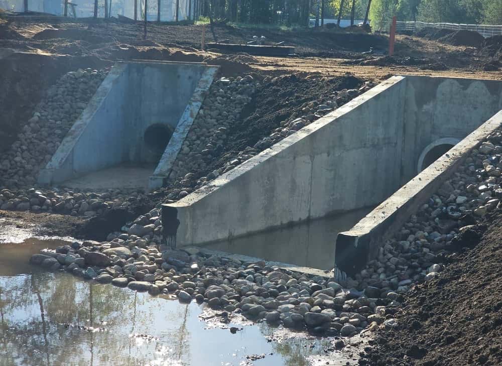 Retaining walls